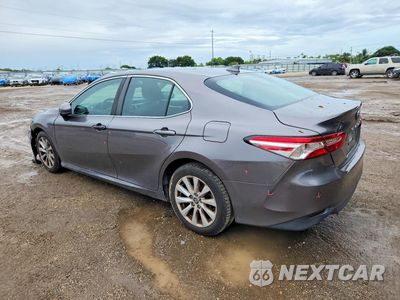 Drugie zdjęcie samochodu z przodu: 2020 TOYOTA CAMRY LE VIN:4T1C11AKXLU877569 - miniatura