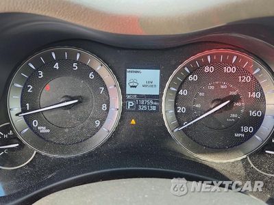Zdjęcie 9 z 12 samochodu: 2018 INFINITI Q70 3.7 LUXE VIN:JN1BY1AR7JM220981 - miniatura