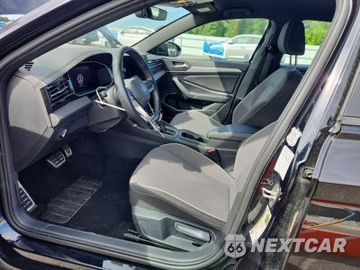 Zdjęcie 7 z 12 samochodu: 2025 VOLKSWAGEN JETTA SPORT VIN:3VWBX7BU9SM046355 - miniatura