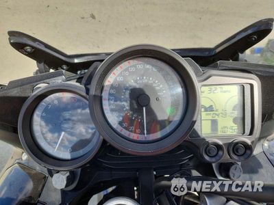 Zdjęcie 7 z 9 samochodu: 2008 YAMAHA FJR1300 A VIN:JYARP15Y88A000921 - miniatura