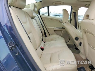 Zdjęcie 10 z 12 samochodu: 2013 VOLVO S60 T5 VIN:YV1612FSXD1227976 - miniatura