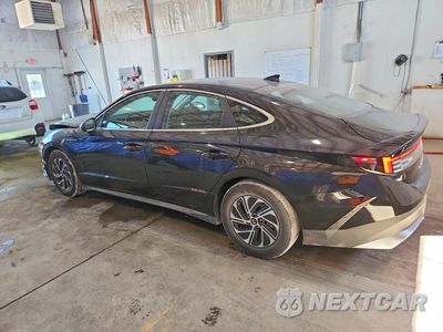 Drugie zdjęcie samochodu z przodu: 2026 HYUNDAI SONATA HYBRID BLUE VIN:KMHL24JJ6TA162392 - miniatura