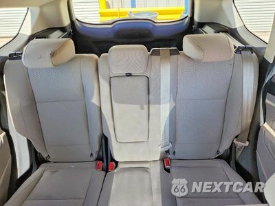 Zdjęcie 10 z 13 samochodu: 2018 FORD ESCAPE SE VIN:1FMCU9GD0JUC87506 - miniatura