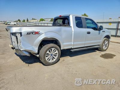 Trzecie zdjęcie samochodu z tyłu: 2018 FORD F150 SUPER CAB VIN:1FTEX1CP6JKF80991 - miniatura