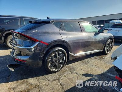 Trzecie zdjęcie samochodu z tyłu: 2025 KIA EV6 WIND VIN:5XYC34JA7SG010461 - miniatura