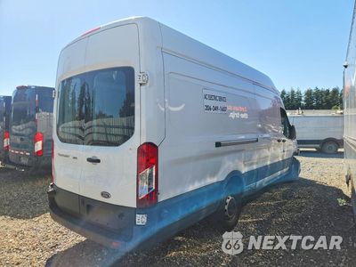 Trzecie zdjęcie samochodu z tyłu: 2016 FORD TRANSIT 250 DELIVERY VAN VIN:1FTYR3XMXGKB06201 - miniatura