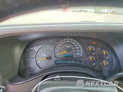 Zdjęcie 9 z 12 samochodu: 2005 CHEVROLET SILVERADO C1500 VIN:2GCEC13T851203237 - miniatura