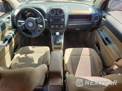 Zdjęcie 8 z 12 samochodu: 2011 JEEP COMPASS SPORT VIN:1J4NT1FA0BD139635 - miniatura