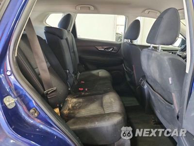 Zdjęcie 11 z 13 samochodu: 2017 NISSAN ROGUE S VIN:KNMAT2MTXHP500326 - miniatura