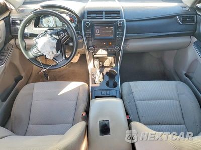 Zdjęcie 8 z 12 samochodu: 2016 TOYOTA CAMRY HYBRID LE VIN:4T1BD1FK8GU178880 - miniatura