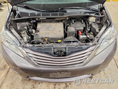Zdjęcie 12 z 13 samochodu: 2015 TOYOTA SIENNA LE VIN:5TDKK3DCXFS646418 - miniatura