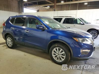 Czwarte zdjęcie samochodu z boku: 2018 NISSAN ROGUE SV VIN:5N1AT2MV1JC791549 - miniatura