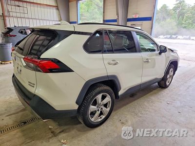 Trzecie zdjęcie samochodu z tyłu: 2019 TOYOTA RAV4 LIMITED VIN:JTMDWRFV1KJ013473 - miniatura