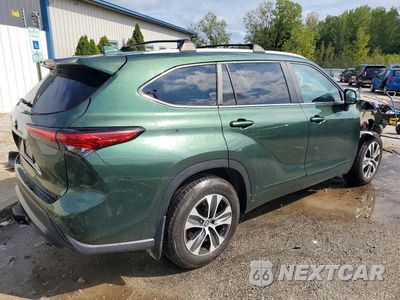 Trzecie zdjęcie samochodu z tyłu: 2023 TOYOTA HIGHLANDER XLE VIN:5TDKDRBH7PS503746 - miniatura