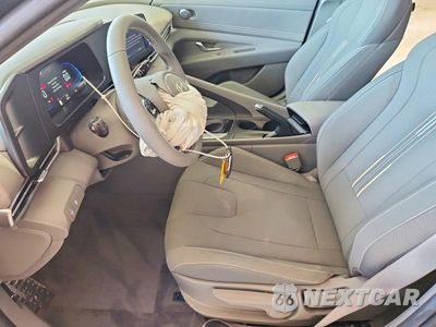 Zdjęcie 7 z 12 samochodu: 2026 HYUNDAI ELANTRA SEL SPORT VIN:KMHLM4DG1TU174992 - miniatura