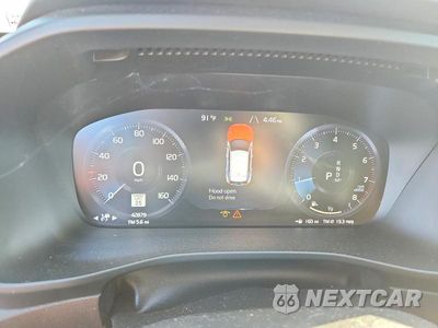 Zdjęcie 9 z 14 samochodu: 2019 VOLVO XC40 T5 R-DESIGN VIN:YV4162UM3K2048785 - miniatura