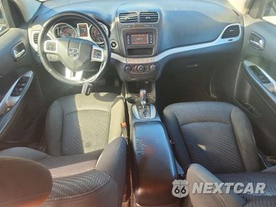Zdjęcie 8 z 13 samochodu: 2017 DODGE JOURNEY SE VIN:3C4PDCAB2HT700802 - miniatura