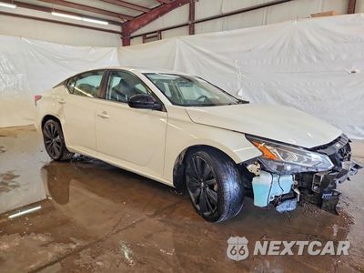 Czwarte zdjęcie samochodu z boku: 2022 NISSAN ALTIMA SR VIN:1N4BL4CV0NN307120 - miniatura