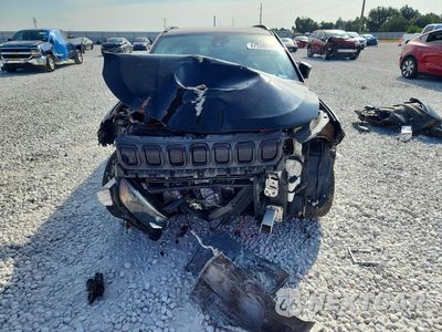 Piąte zdjęcie samochodu w środku: 2022 JEEP COMPASS LATITUDE VIN:3C4NJCBB2NT211133 - miniatura