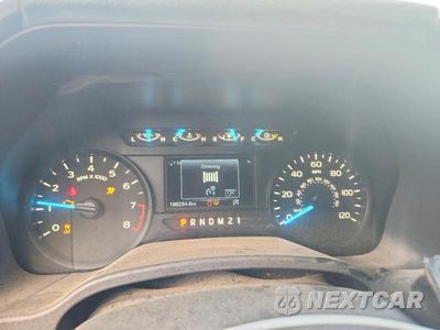 Zdjęcie 9 z 12 samochodu: 2018 FORD F150 VIN:1FTMF1CB8JKF89145 - miniatura