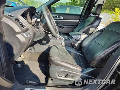 Zdjęcie 7 z 13 samochodu: 2018 FORD EXPLORER SPORT VIN:1FM5K8GT2JGC04530 - miniatura
