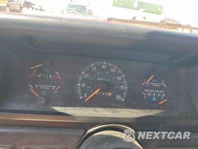Zdjęcie 9 z 12 samochodu: 1987 FORD F150 VIN:1FTEX15Y8HKB25561 - miniatura