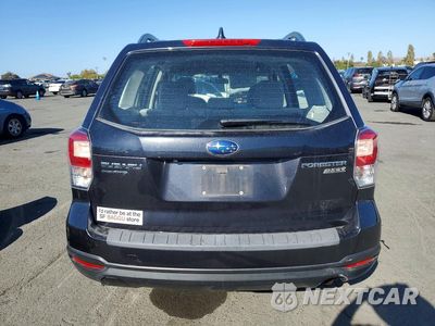 Zdjęcie 6 z 12 samochodu: 2017 SUBARU FORESTER 2.5I VIN:JF2SJABC0HH419869 - miniatura