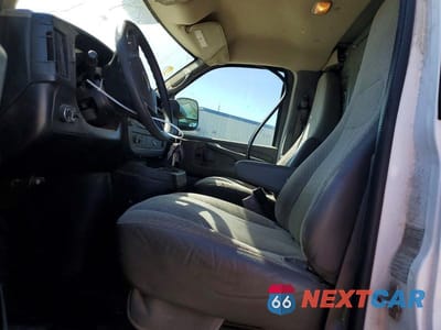 Zdjęcie 7 z 14 samochodu: 2014 CHEVROLET EXPRESS G2500 VIN:1GCWGFCAXE1119916 - miniatura