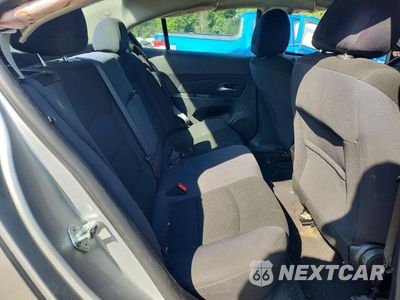 Zdjęcie 10 z 12 samochodu: 2015 CHEVROLET CRUZE LT VIN:1G1PC5SBXF7281878 - miniatura