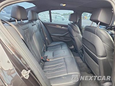 Zdjęcie 10 z 12 samochodu: 2022 BMW 530 I VIN:WBA53BH01NCK96534 - miniatura