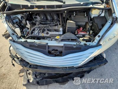 Zdjęcie 12 z 14 samochodu: 2016 TOYOTA SIENNA LE VIN:5TDKK3DC7GS714935 - miniatura
