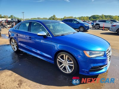 Czwarte zdjęcie samochodu z boku: 2016 AUDI S3 PREMIUM PLUS VIN:WAUB1GFF9G1053274 - miniatura