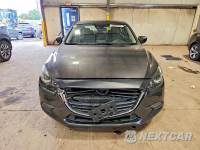 Piąte zdjęcie samochodu w środku: 2017 MAZDA 3 TOURING VIN:3MZBN1V70HM146071 - miniatura