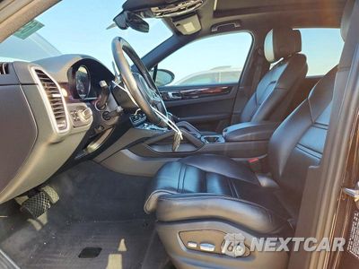 Zdjęcie 7 z 13 samochodu: 2019 PORSCHE CAYENNE VIN:WP1AA2AY9KDA01272 - miniatura