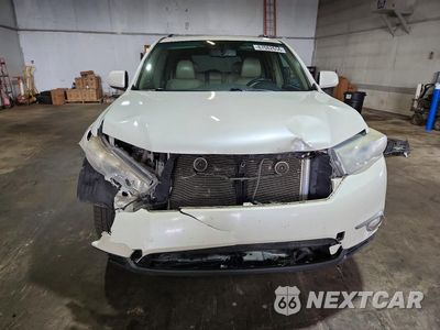 Piąte zdjęcie samochodu w środku: 2012 TOYOTA HIGHLANDER SE VIN:5TDBK3EH0CS137458 - miniatura