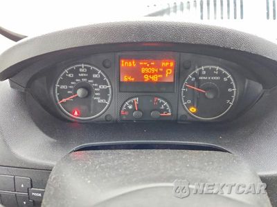 Zdjęcie 9 z 12 samochodu: 2020 RAM PROMASTER 3500 DELIVERY VAN VIN:3C6URVJG3LE128770 - miniatura