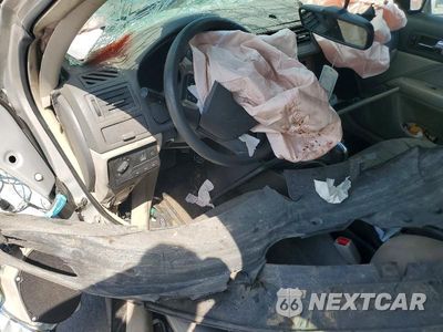 Zdjęcie 8 z 12 samochodu: 2010 FORD FUSION SE VIN:3FAHP0HA7AR185845 - miniatura