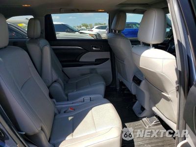 Zdjęcie 11 z 13 samochodu: 2018 TOYOTA HIGHLANDER LIMITED VIN:5TDDZRFH5JS873718 - miniatura