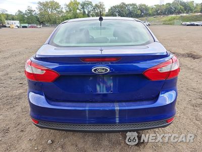 Zdjęcie 6 z 12 samochodu: 2012 FORD FOCUS SE VIN:1FAHP3F25CL408768 - miniatura