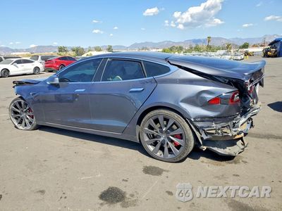 Drugie zdjęcie samochodu z przodu: 2020 TESLA MODEL S VIN:5YJSA1E45LF415098 - miniatura