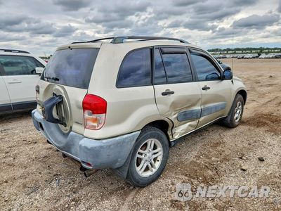 Trzecie zdjęcie samochodu z tyłu: 2001 TOYOTA RAV4 BASE VIN:JTEHH20V710037921 - miniatura