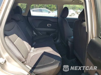 Zdjęcie 11 z 13 samochodu: 2015 KIA SOUL BASE VIN:KNDJN2A2XF7137612 - miniatura