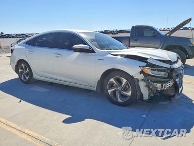 Czwarte zdjęcie samochodu z boku: 2019 HONDA INSIGHT EX VIN:19XZE4F52KE017430 - miniatura