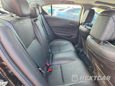 Zdjęcie 10 z 12 samochodu: 2016 ACURA ILX PREMIUM VIN:19UDE2F76GA013229 - miniatura