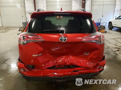 Zdjęcie 6 z 13 samochodu: 2017 TOYOTA RAV4 XLE VIN:JTMRFREV2HJ173801 - miniatura