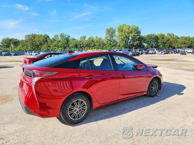 Trzecie zdjęcie samochodu z tyłu: 2016 TOYOTA PRIUS FOUR VIN:JTDKARFU1G3509303 - miniatura