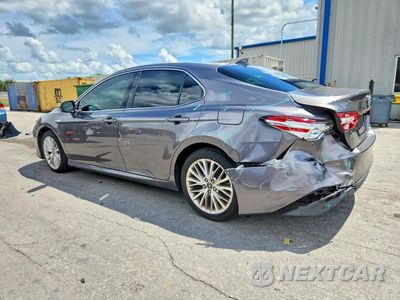 Drugie zdjęcie samochodu z przodu: 2018 TOYOTA CAMRY HYBRID XLE VIN:4T1B21HK6JU505626 - miniatura
