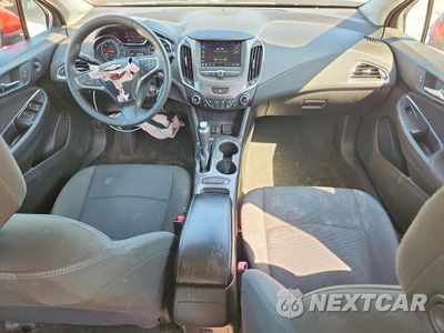 Zdjęcie 8 z 12 samochodu: 2019 CHEVROLET CRUZE LT VIN:1G1BE5SM0K7112291 - miniatura