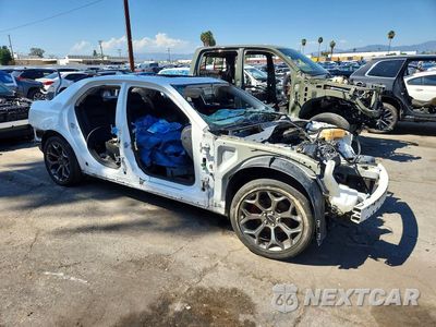 Czwarte zdjęcie samochodu z boku: 2016 CHRYSLER 300C VIN:2C3CCAEG8GH342774 - miniatura