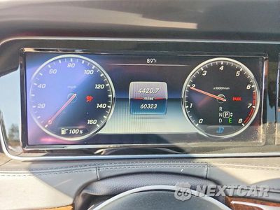 Zdjęcie 9 z 13 samochodu: 2016 MERCEDES-BENZ S MERCEDES-MAYBACH S600 VIN:WDDUX7GBXGA227722 - miniatura